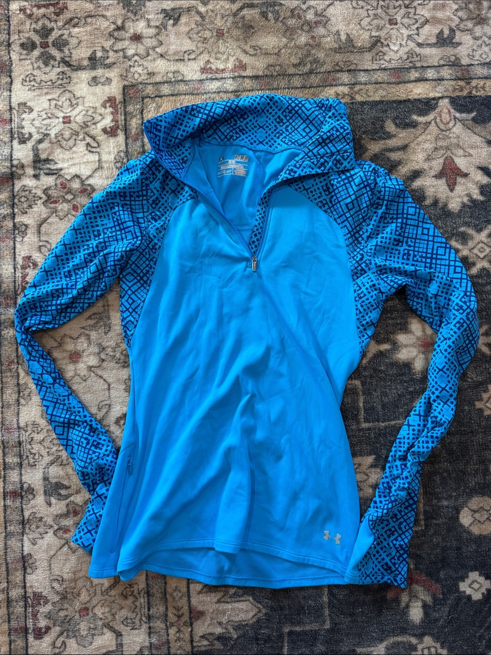 Under Armour Women’s Bright Blue Quarter-Zip Hooded Performance Pullover